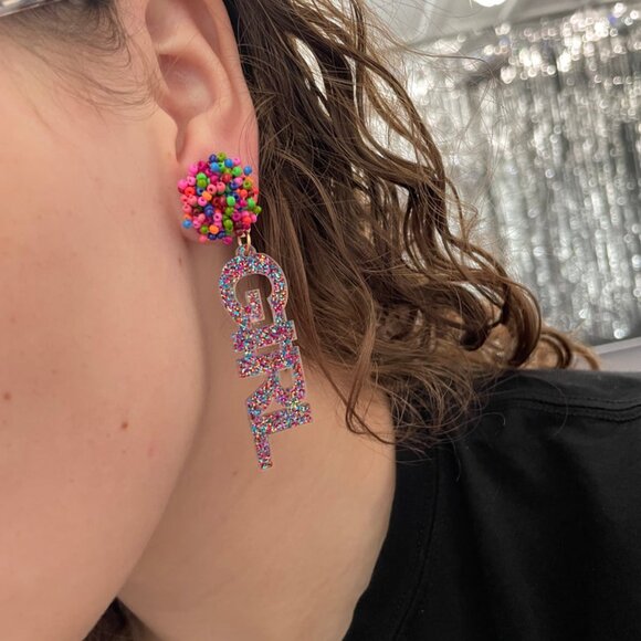 BIRTHDAY GIRL GLITTER & SEED BEADED EARRINGS - Picture 4 of 4